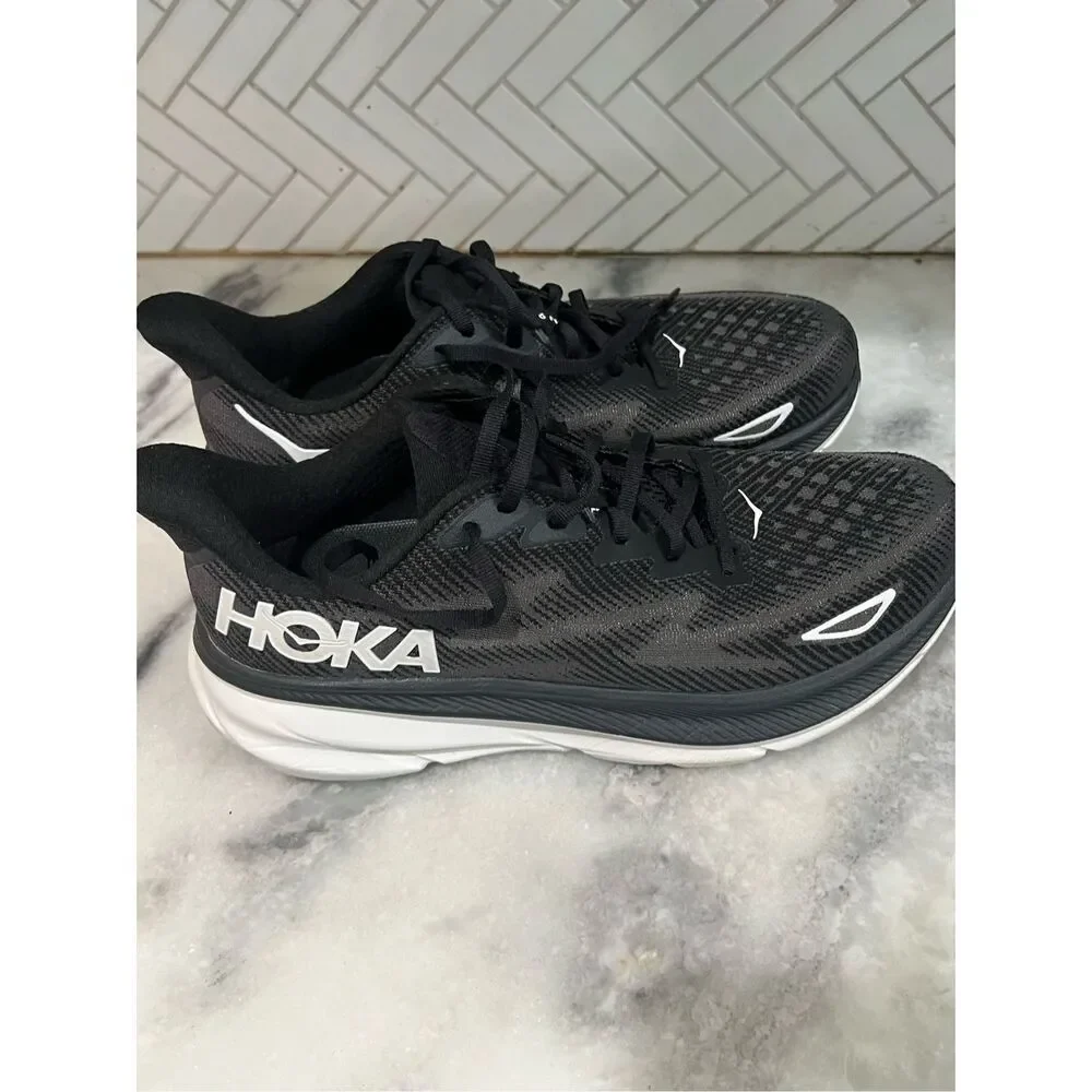 HOKA ONE ONE Clifton 9 Men’s Size 10 Black White Running Shoes EU 44